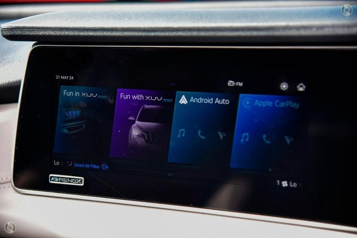 2025 Mahindra XUV700 AX7L Dazzling Silver