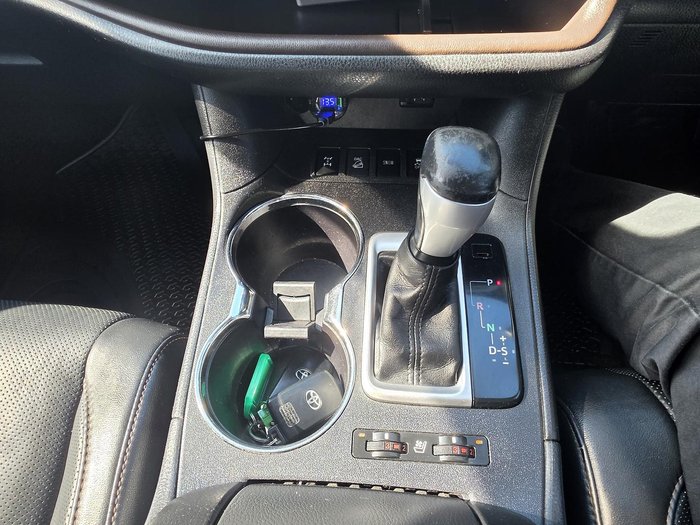 2015 Toyota Kluger Grande