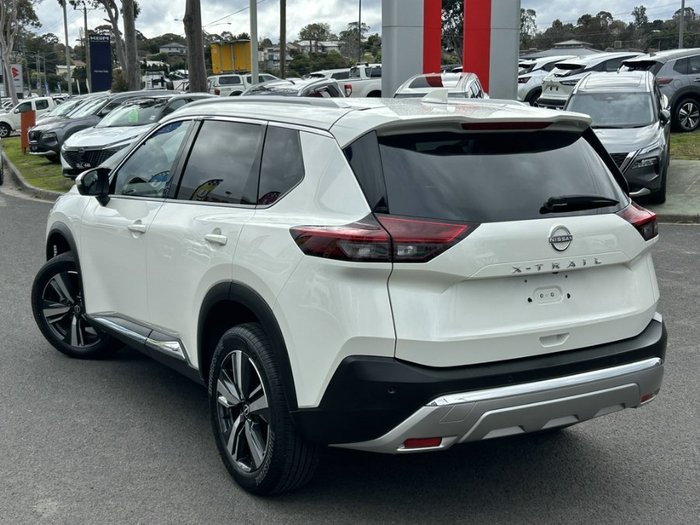 2025 Nissan X-TRAIL TI