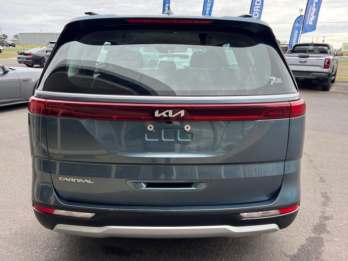 2023 Kia Carnival S