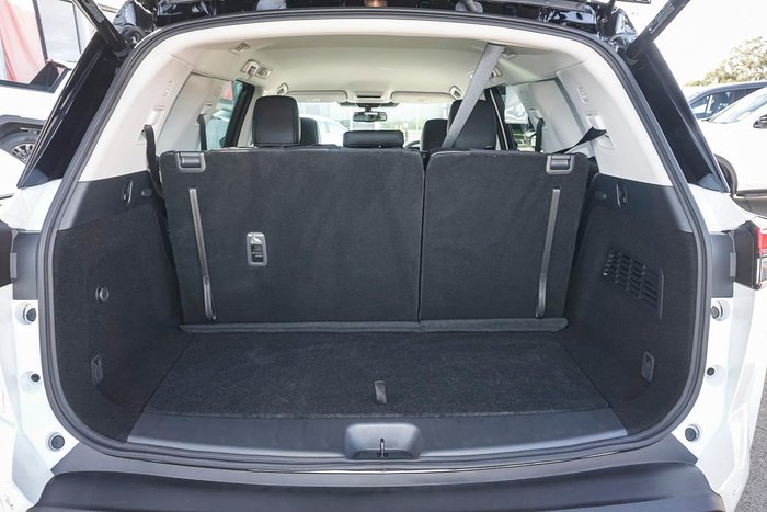 2024 Nissan Pathfinder Ti