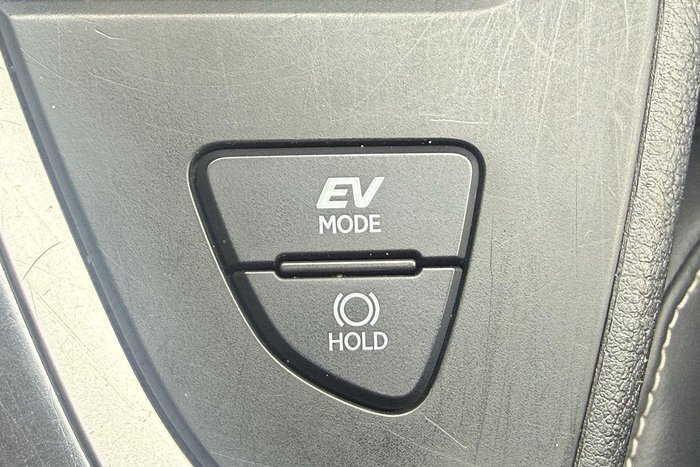2023 Lexus UX 250h Luxury