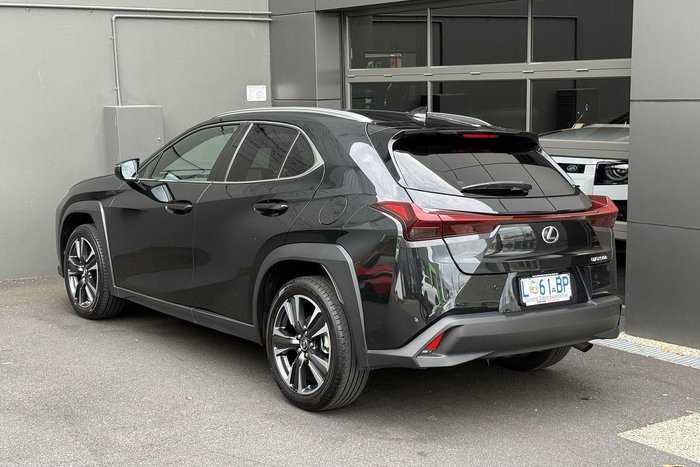 2023 Lexus UX 250h Luxury