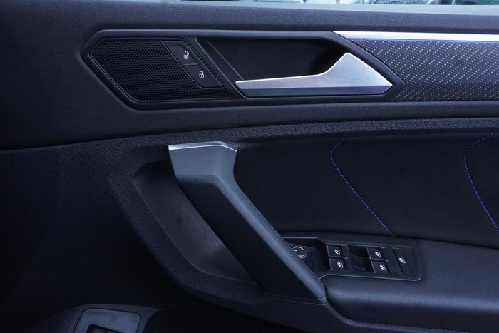 2023 Volkswagen Tiguan R