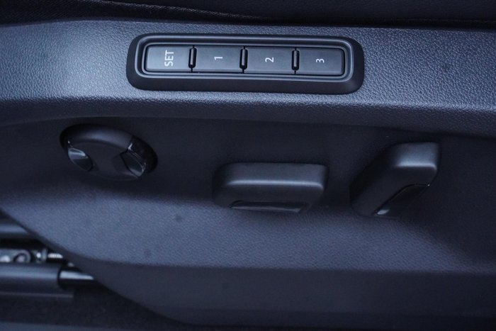 2023 Volkswagen Tiguan R