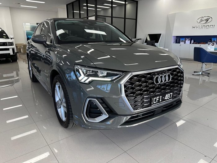 2022 Audi Q3 35 TFSI S line