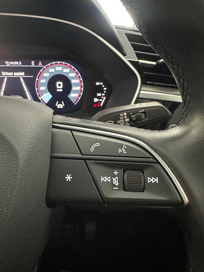 2022 Audi Q3 35 TFSI S line