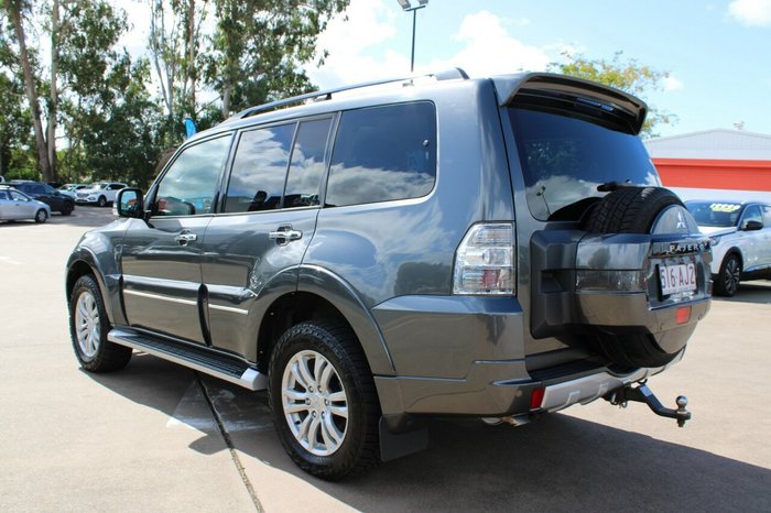 2013 Mitsubishi Pajero