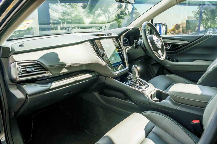 2025 Subaru Outback AWD Sport XT