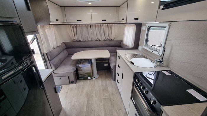 2021 Jayco Journey Outback 21.66-3 Ob