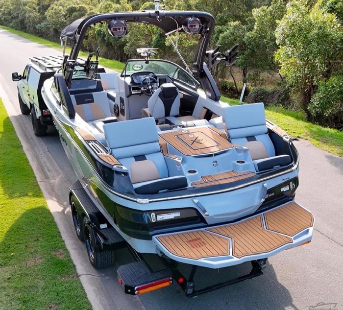 2022 MasterCraft X22