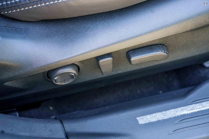 2025 Subaru Outback AWD Touring