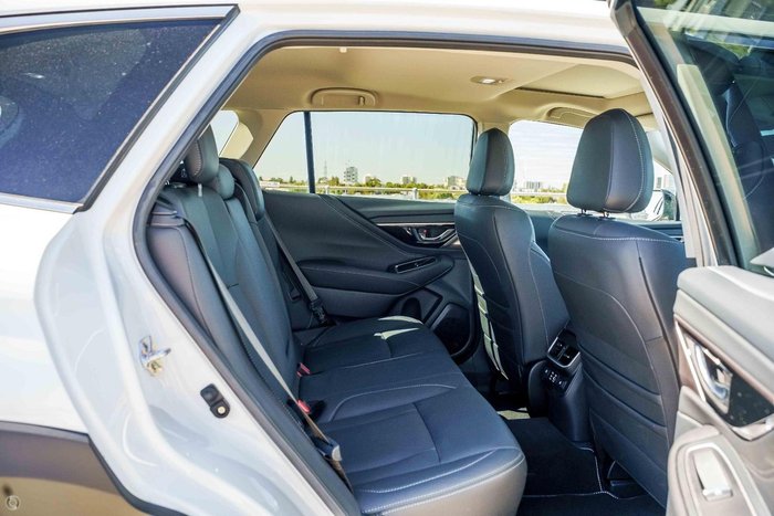 2025 Subaru Outback AWD Touring