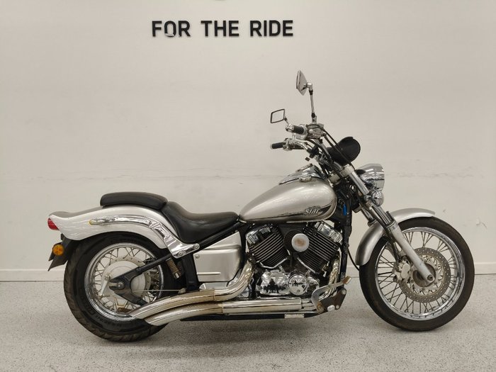 2013 YAMAHA XVS650 V-STAR CUSTOM Silver