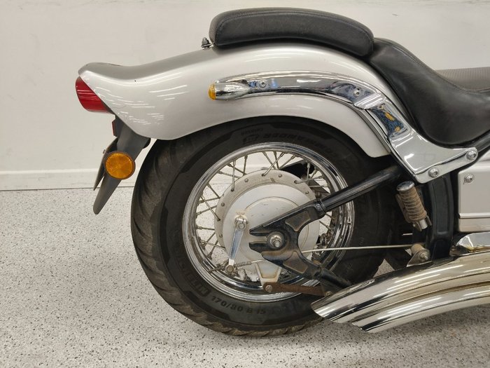 2013 YAMAHA XVS650 V-STAR CUSTOM Silver