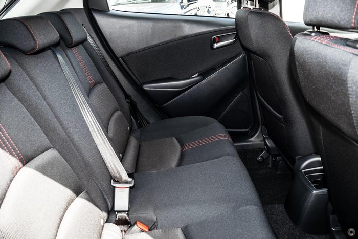 2026 Mazda 2 G15 Evolve