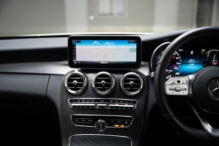 2019 Mercedes-Benz C-Class C300