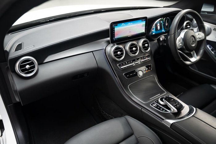 2019 Mercedes-Benz C-Class C300