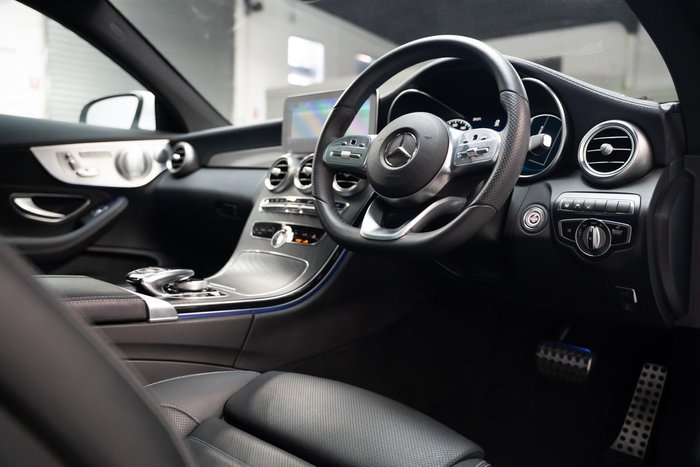 2019 Mercedes-Benz C-Class C300