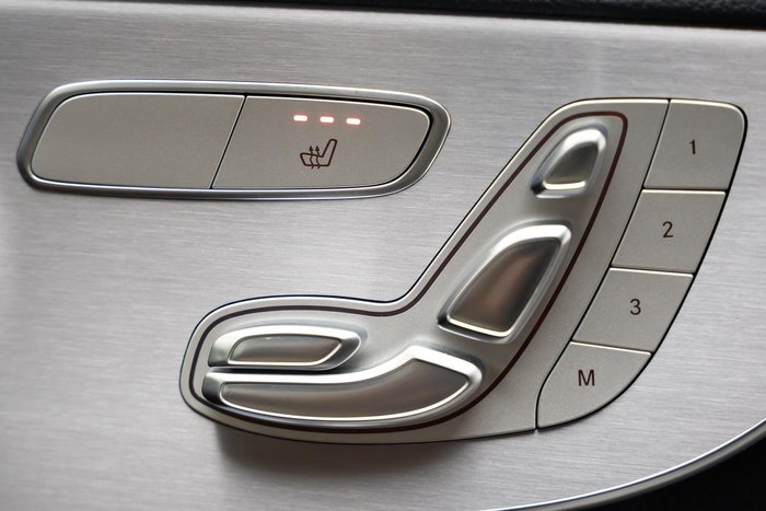 2019 Mercedes-Benz C-Class C300