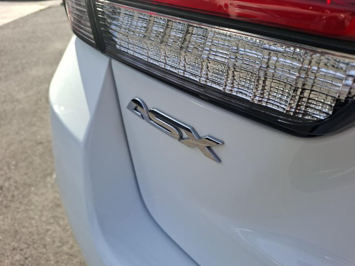 2024 Mitsubishi ASX LS