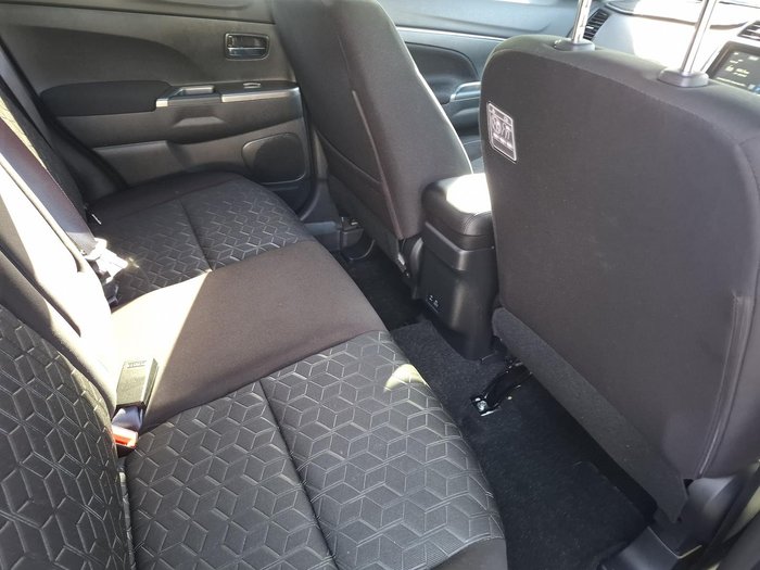 2024 Mitsubishi ASX LS