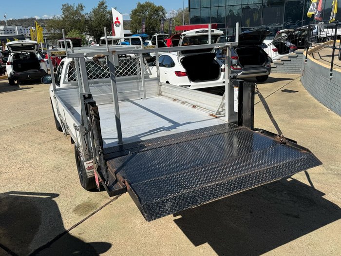 2019 Toyota Hilux Workmate