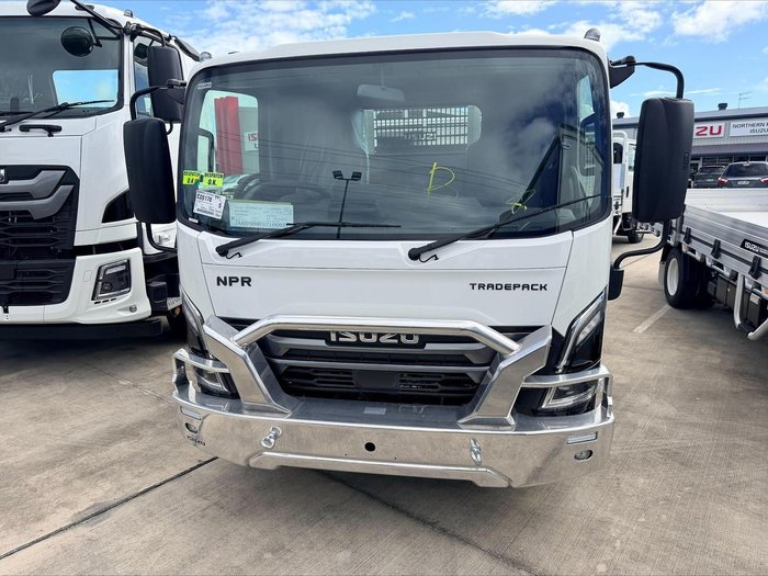 2026 Isuzu N Series NPR 45/65-175 MT D28 Tradepack