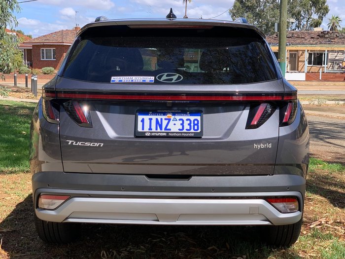 2025 Hyundai Tucson Hybrid Premium