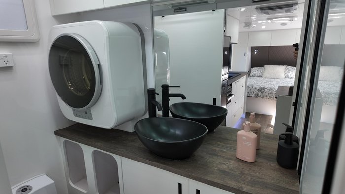 2025 Urban Caravans Tuff-X 17'10