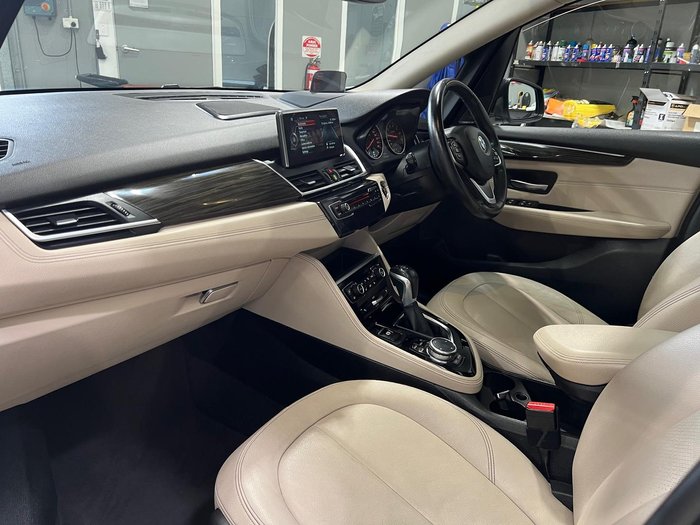 2016 BMW 2 Series 220i Luxury Line F45 Imperial Blue Brilliant Effect