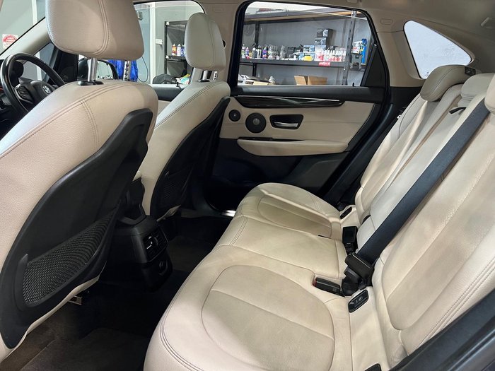 2016 BMW 2 Series 220i Luxury Line F45 Imperial Blue Brilliant Effect