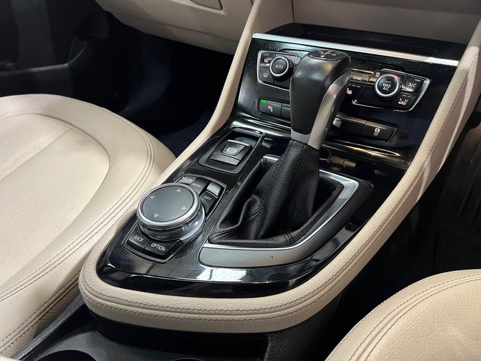 2016 BMW 2 Series 220i Luxury Line F45 Imperial Blue Brilliant Effect