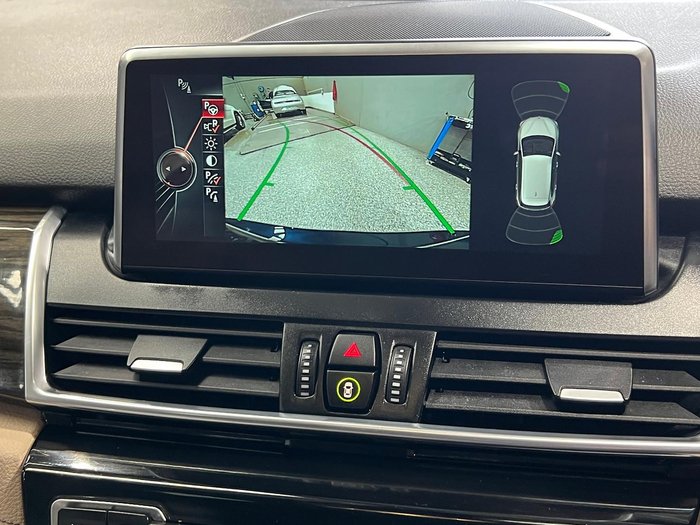 2016 BMW 2 Series 220i Luxury Line F45 Imperial Blue Brilliant Effect