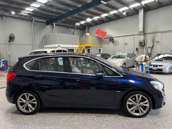 2016 BMW 2 Series 220i Luxury Line F45 Imperial Blue Brilliant Effect
