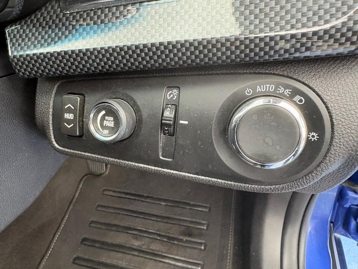 2017 Holden Commodore SV6