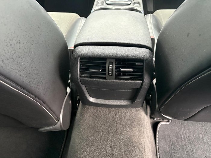 2017 Holden Commodore SV6