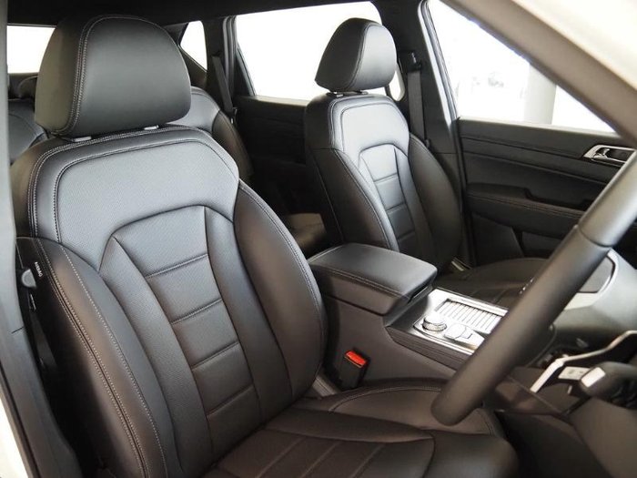 2025 KGM Rexton ELX