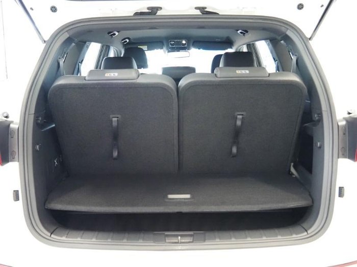 2025 KGM Rexton ELX