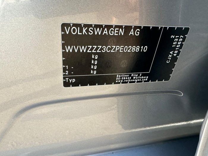 2022 Volkswagen Passat 206TSI R-Line