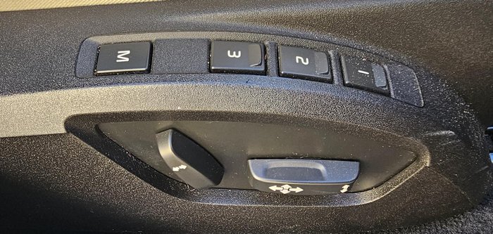 2013 Volvo V40 T4 Luxury MY13 Caspian Blue