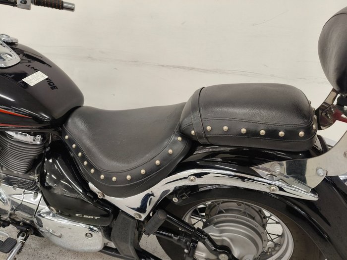 2019 Suzuki VL800T (BOULEVARD C50T) Black