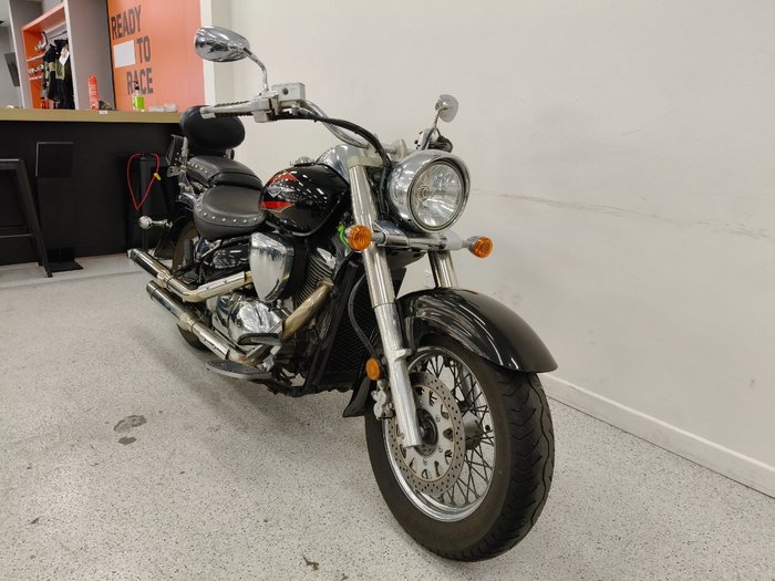 2019 Suzuki VL800T (BOULEVARD C50T) Black