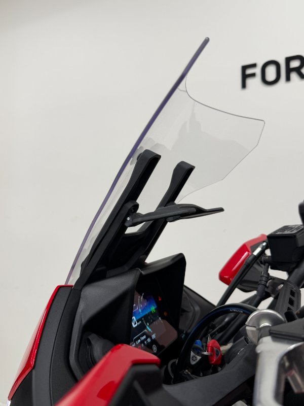 2024 YAMAHA TRACER 7 (MT07TRA) Red