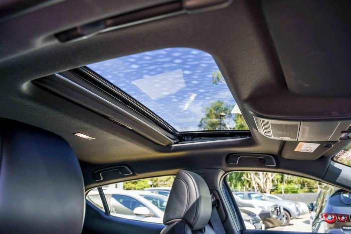 2025 Mazda 3 G25 Astina