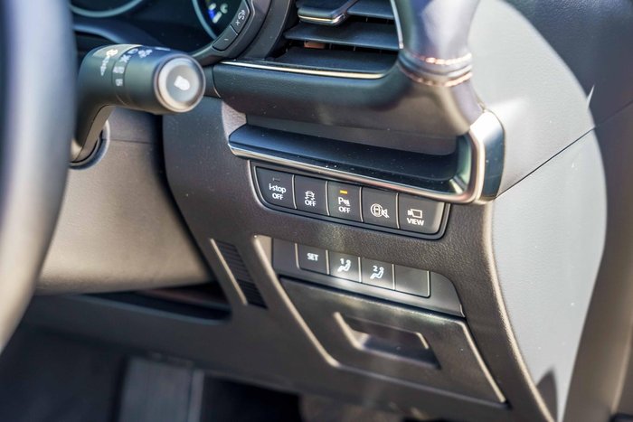 2025 Mazda 3 G25 Astina