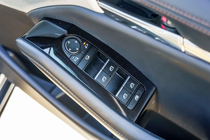 2025 Mazda 3 G25 Astina