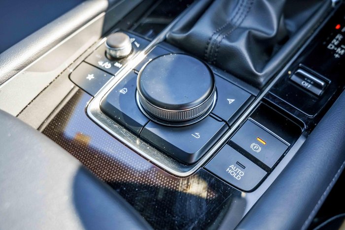 2025 Mazda 3 G25 Astina