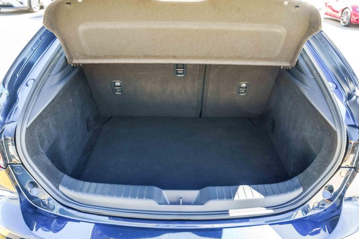 2025 Mazda 3 G25 Astina