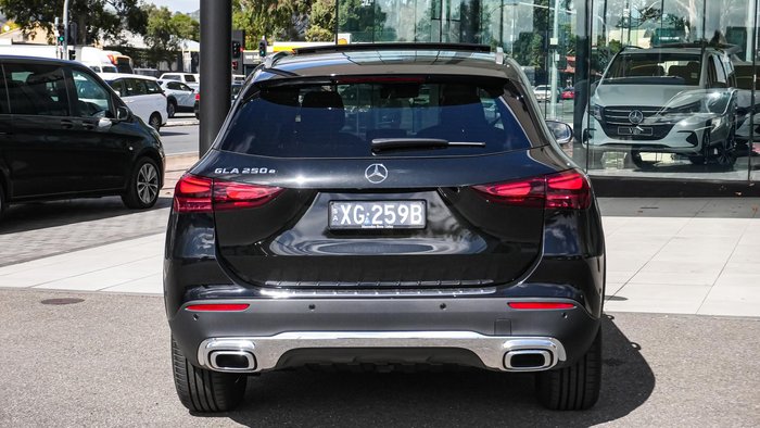 2025 Mercedes-Benz GLA-Class GLA250 e with EQ hybrid technology